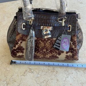 never used original by Sharif 1827 leather/suede purse